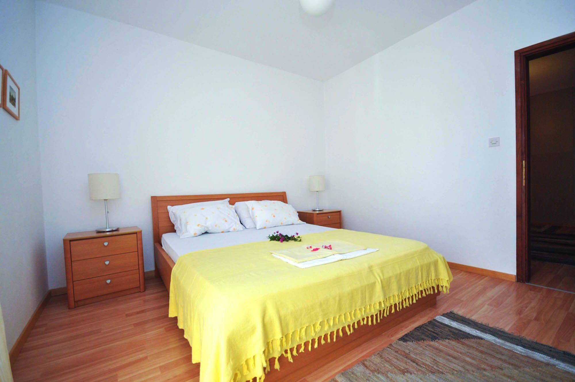 בודווה Apartments Orange מראה חיצוני תמונה